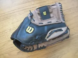 Wilson AD360 ES13. Softball Glove - 13