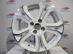 PEUGEOT : 208. JANTE EN ALUMINIUM. 69390 Vourles- brignais Sud. Rn 86 - LES 7 CHEMINS. STOP PIECES AUTO TAFANI. TOUTES...