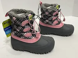 Girls winter snow boots, size 1 in kids. Inserts never been taken out. Warm fleece liner, insulation, water resistant!...