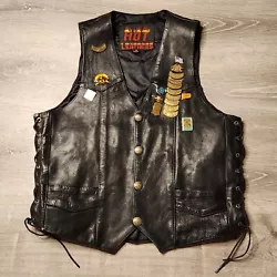 Hot Leathers Genuine Leather Motorcycle Vest Harley Davidson Pins Buffalo Nickel Buttons as pictured. Acquired from a...
