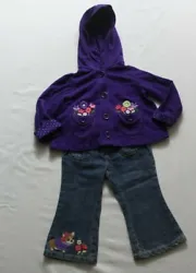 ADORABLE SET BOTTOMS ARE SIZE 12-18 MONTHS AND LITTLE MATCHING HOODIE IS 12-24 MONTHS. I am more than happy to answer...