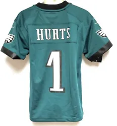 High quality jersey that is great for any Eagles fan. Colors: Green in color with black, white and silver trim.