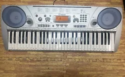 Yamaha psr-275 Poratable Digital Music keyboard with adapter.