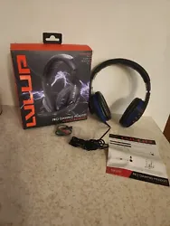 Vivitar LVLup LU731 Pro Gaming Headset w/Foldable Mic, black &Blue open box Boxs have some tears