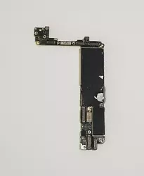 Motherboard iPhone 7 for spar parts / does not work !