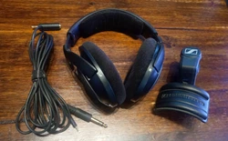 The Sennheiser HD558 headphone is created for a luxurious sound experience. It creates an extended spatial depth. These...