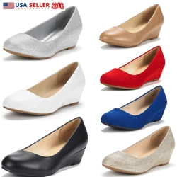 Unisex Childs Dress shoes. The classic round toe and variety of colors make this shoe an elegant addition to your...