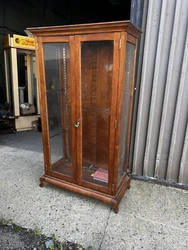 C1890-1900 Mahogany upright display cabinet. LOTS of potential! Has five glass shelves - with original nickel shelf...