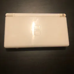 Console Nintendo DSi blanche.