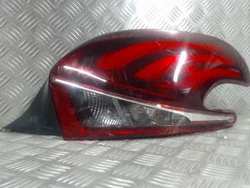 Ref interne : 62708545. Modèle : 208 1 PHASE 2 1.0 VTI - 12V. - PHASE : 2. Couleur : Blanc. Puissance DIN : 70....