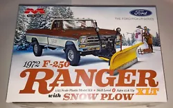 Optional snow plow. Four wheel drive. 1:25 scale.