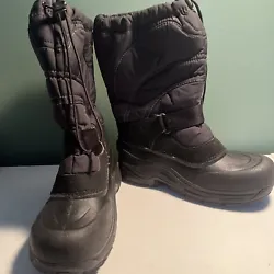 Removable Thermafelt Liner. Alpenglow Snow Boots. Boys Size 4.