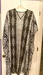 Beautiful snake print caftan of gray black and cream.Can be used as a Lounger/Bathing Suit Cover-up. Excellent pre...