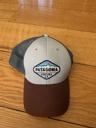 Patagonia Hat Cap Snap Back Ventura Trucker Outdoors Hiking Hiker Mens.