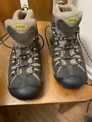 Keen 1008418 Targhee Ii Mid Waterproof Hiking Mens Boots Ankle - Brown -. 8.5 medium men’s—-fits 9.5 w women’s....