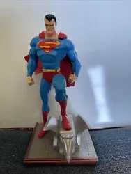 DC Direct Superman Cold Cast Porcelain Mini-Statue - Jim Lee Art. Small crack in cape by shoulder see pics.