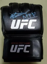 Kevin Lee signed official UFC glove. This glove is signed in beautiful blue paint! Signed at International Fight Week...