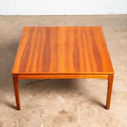 Minimalist Square table in solid teak and teak veneer by Dux, Sweden. Condition report: Near perfect condition after...