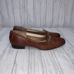 Womens Size 7.5 A4 Narrow Salvatore Ferragamo Vintage Shoes.
