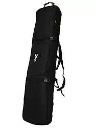 Big oversized Wheel rollers with structural support This bag was designed as a complete wheelie bag for snowboarders...