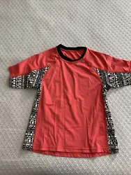 Patagonia Girls Shirt Rash Guard Size L / 12 Coral Color Surfing Swim Surfboard. Please see pics.No stains, tears or...