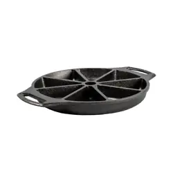 Great for cornbread, biscuits, scones and individual pies. Use Lodge bakeware to sprinkle on new ideas, fold in....