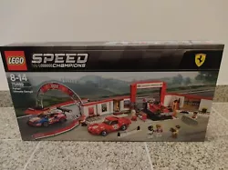 LEGO SPEED CHAMPIONS 75889 - LE STAND FERRARI Neuf Scellé New Sealed.