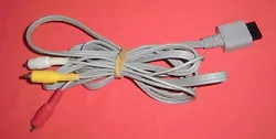 Câble TV pour Wii et Wii U. 1 câble RCA seul. de Nintendo. Testée et fonctionnel. Ensemble comprenant .