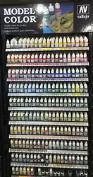 VALLEJO Model COlor 17ml - Full Range! Tools and brushes are cleaned with water. (only if you place everything in one...