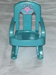 TEAL ROCKING CHAIR. LOVING FAMILY. SEE PICTURES OF ITEM FOR COMPLETE DETAILS.