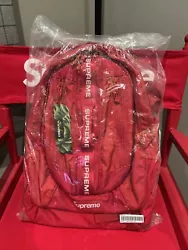 SUPREME RED BACKPACK OS FW22 (100% AUTHENTIC) BRAND NEW (DS) (IN HAND) (FW22B7).
