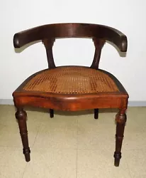 Ancien fauteuil année 193/1940 en bois courbé et rotin.