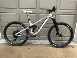 The rear shock is equally cherry. Wheels have about 2 rides on them. Shifter/derailleur were used once. So its 50/50%...