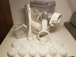 Unit is tested and working great. Has the many accessories pictured to made different types of pasta!