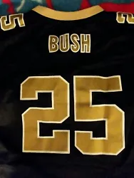 Reebok - New Orlean Saints Reggie Bush #25 Youth Xl 18-20 Jersey. [CLB2] A good condition jersey,  your getting...