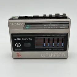 Sony Walkman WM-F60 vintage FM/AM lecteur cassette stéréo cassettes argent. ne fonctionne paspour pièce ou...