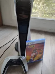 Vente console ps5 avec un jeux en très tes bonne état
