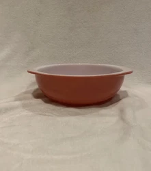 Vintage Flamingo Pink PYREX 2 Qt Casserole Dish Bowl 024 With Tab Handles.