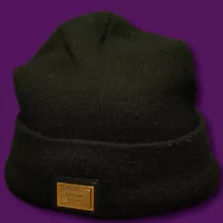Vintage Supreme knit black Beanie hat With gold Metal small box Logo.  Pre-owned  but excellent condition. No obvious...