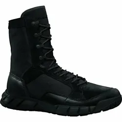 The SI Light Patrol Boot is built to stand up to challenging terrain without slowing you down, for the short mission or...