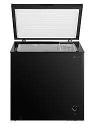 The Arctic King chest freezer features a balanced hinge design, so you can ensure that you can get in and out of it...