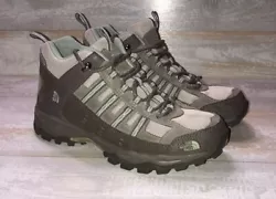 Comfy, lace up, trail boots. Gray with teal accents. Excellent Gently worn and in fabulous condition! MINOR or ZERO...