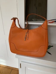 Hermes Trim Bag 31 Togo Clemence Leather. Palladium Hardware Some scratches on the hardware - see picsA couple of spots...