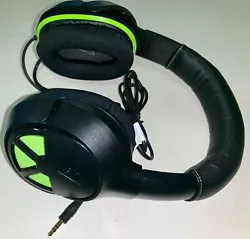 (Turtle Beach Ear Force Headset. This Headset will ONLY work with 3.5 wired Cable and you can ONLY listen to audio. All...