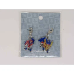 The cardboard is also in mint condition. These charms were only available in Japan in 2021.