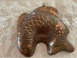 Vintage Fish Jello Mold made of Copper Metal Wall decor in Country style