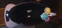 4 MOMS - BABY SWING MAMAROO CLASSIC, BLACK. New... Never used.