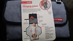 Skip Hop Pronto Signature Changing Station (Grey Melange) Brand NEW.