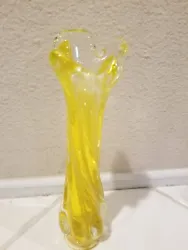 vintage Hand Blown uranium Glass 9” yellow swirl vase. The base is 2 inches. Vase is in good vintage condition Near...