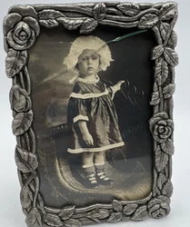 Photograph of a young Child,      Picture taken in 1920. Her name was Wanda .  Refer to photos for details. the...